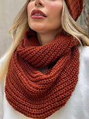 Cachecol Feminino de Tricô em Lã com Duas Voltas